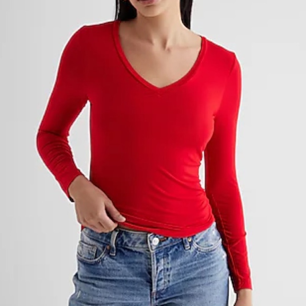 Supersoft Fitted V-Neck Long Sleeve Tee